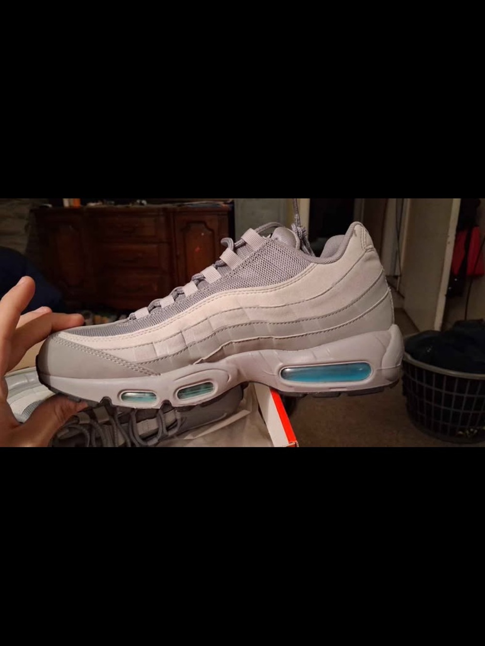 Nike Men's Light Gray/White Air Max 95 with Teal Air Units